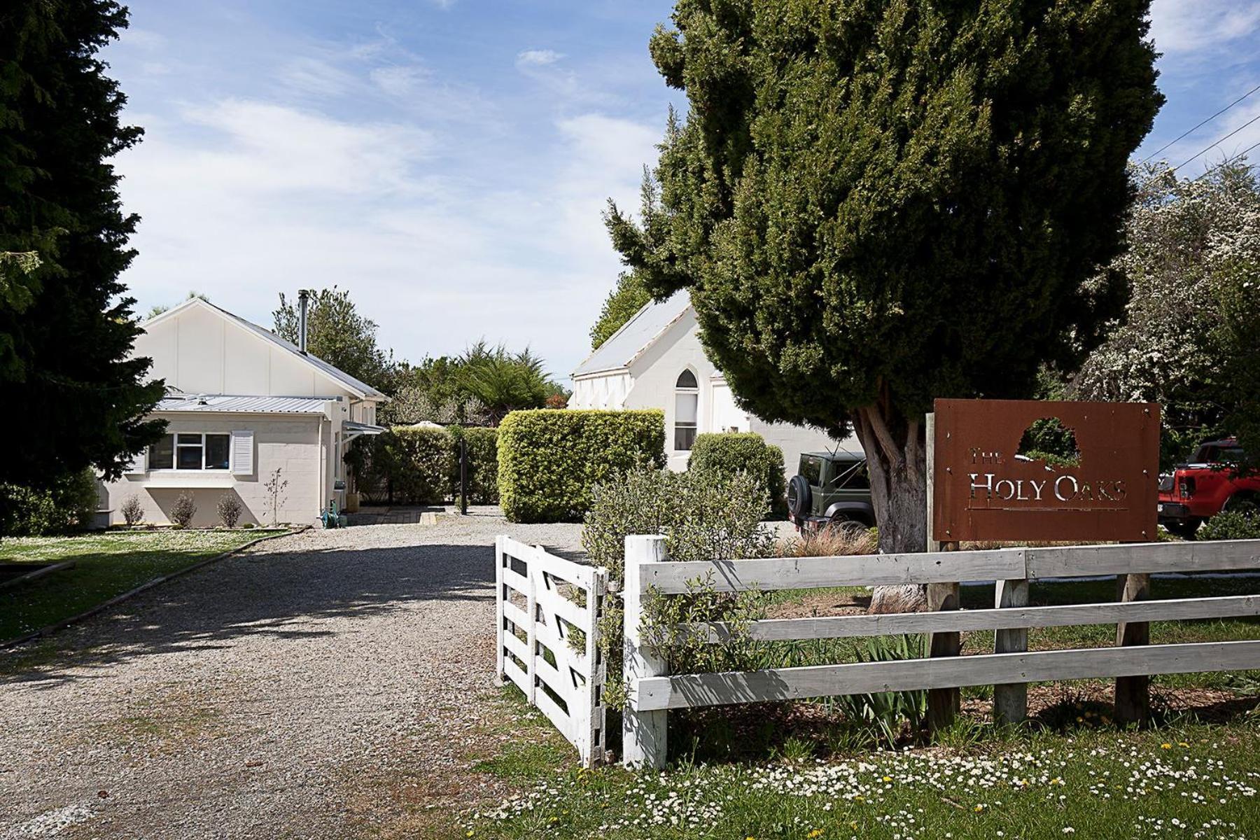 The Holy Oaks Duntroon Exterior foto